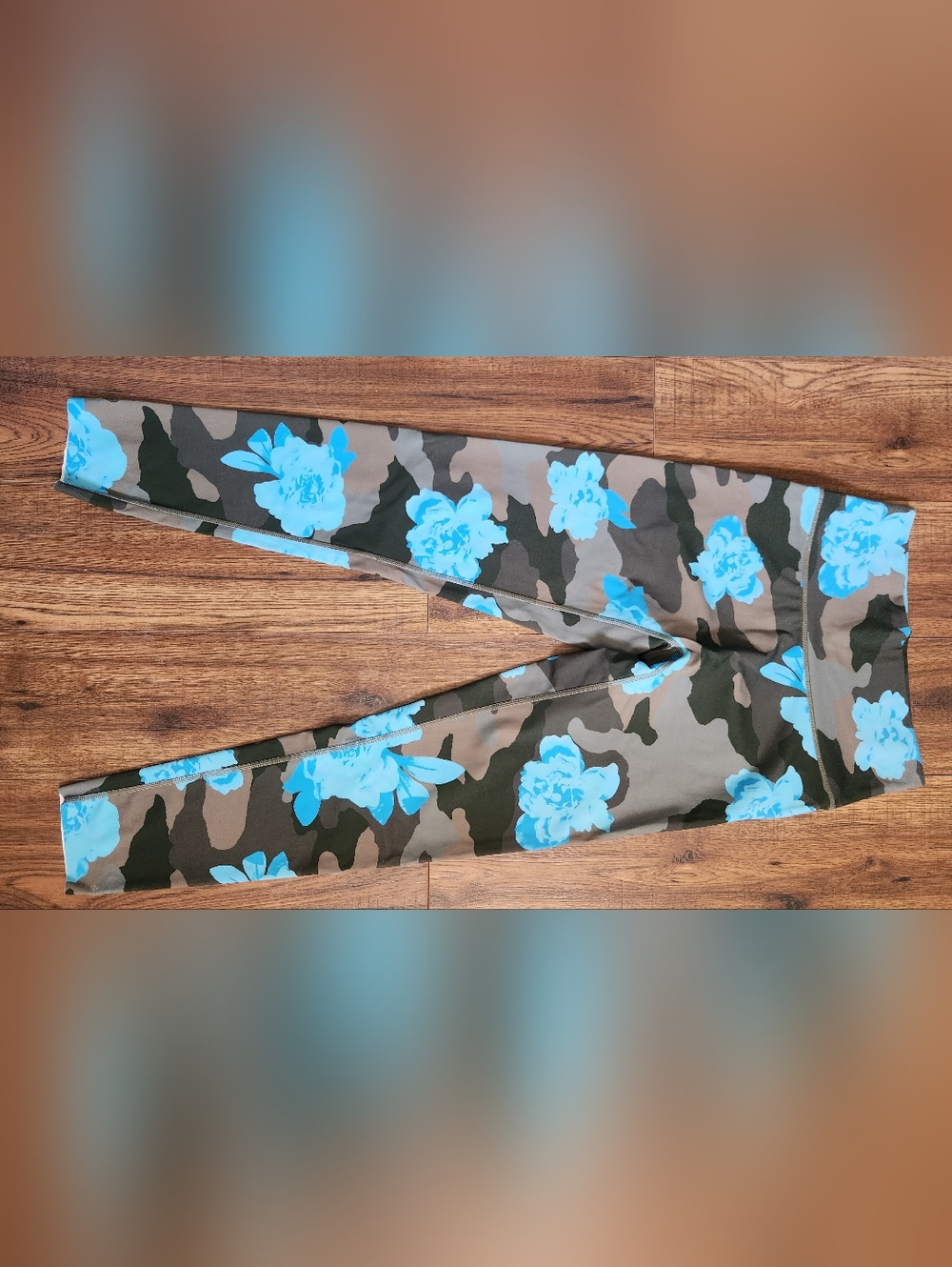 aerie Blue Floral Camouflage Leggings